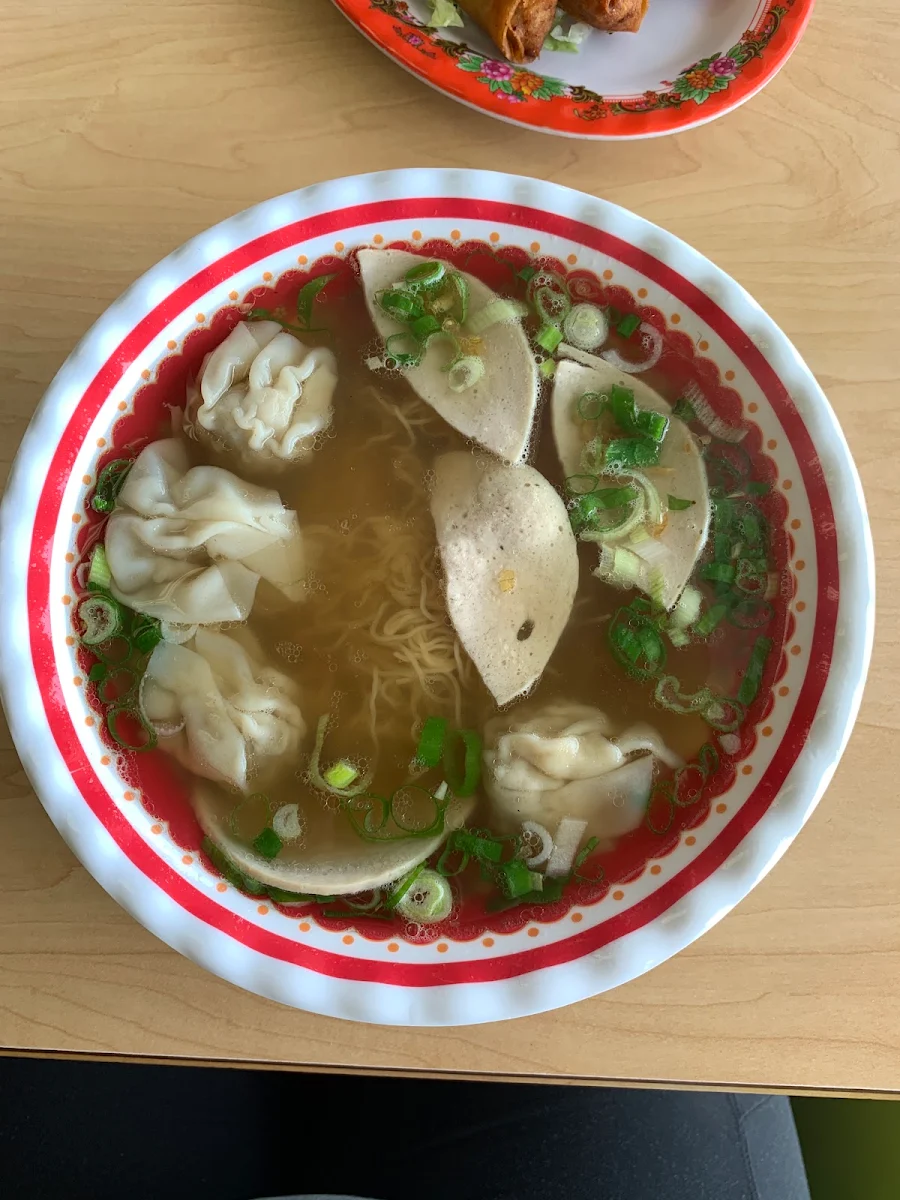 Wonton Soup & Noodles