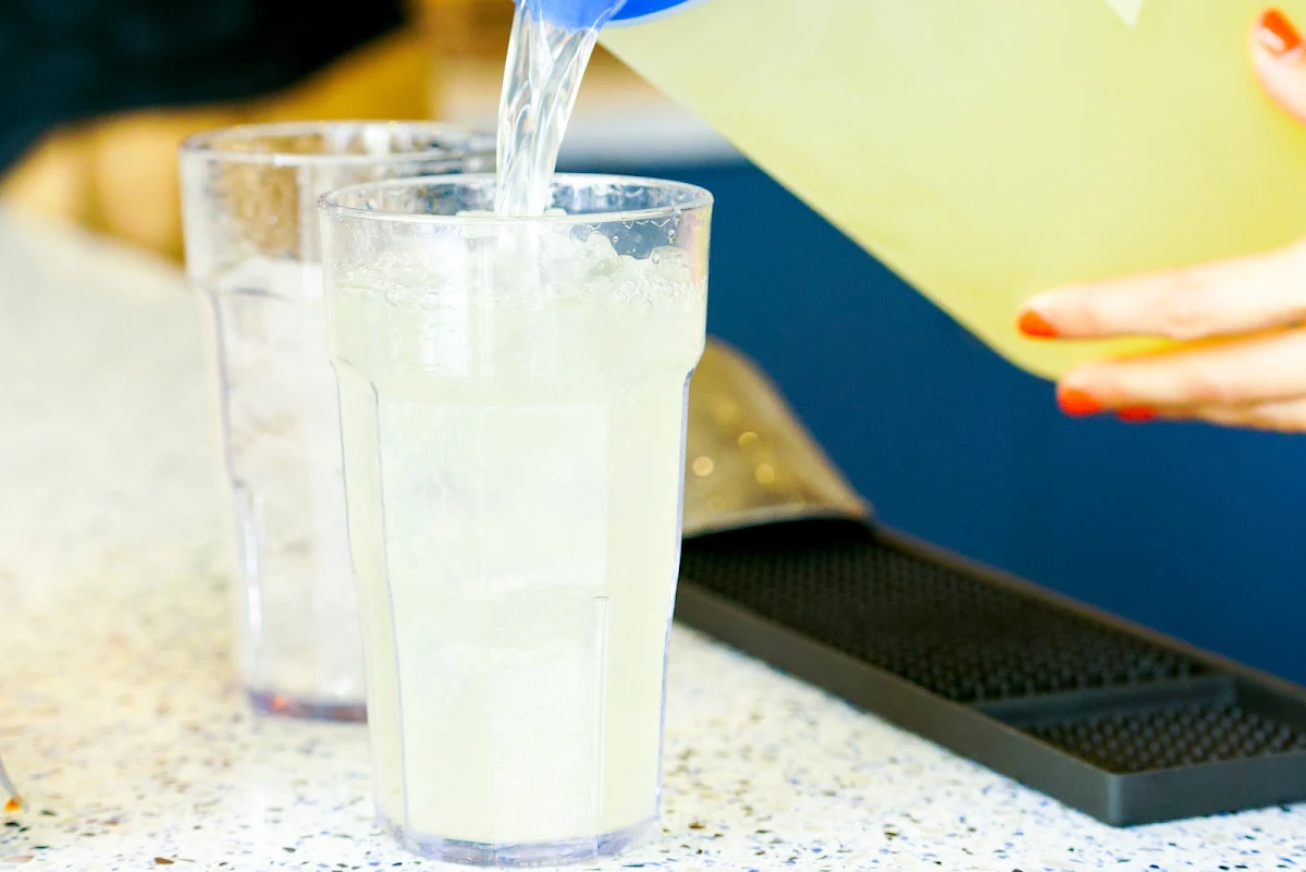 Lemonade, Superbaba (Victoria)