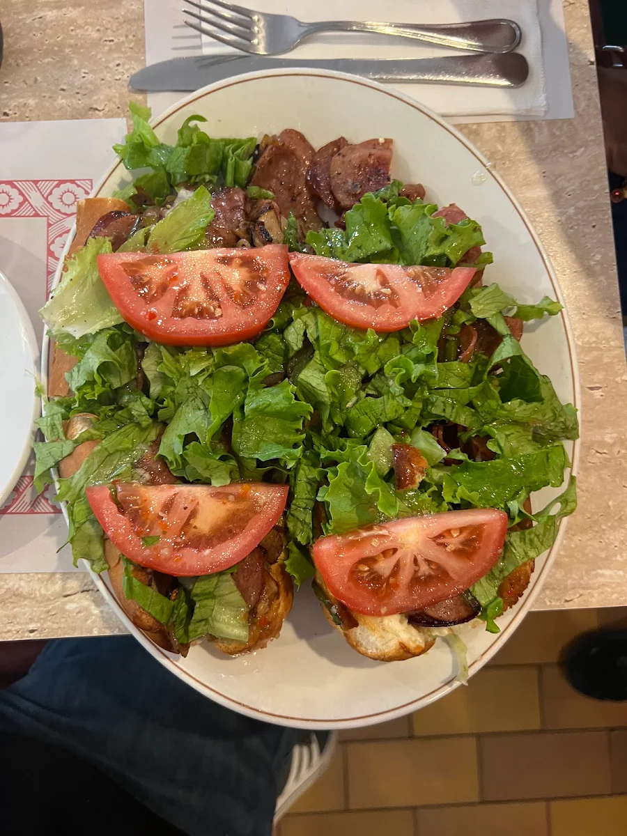 6 Pepperoni Steak Sub