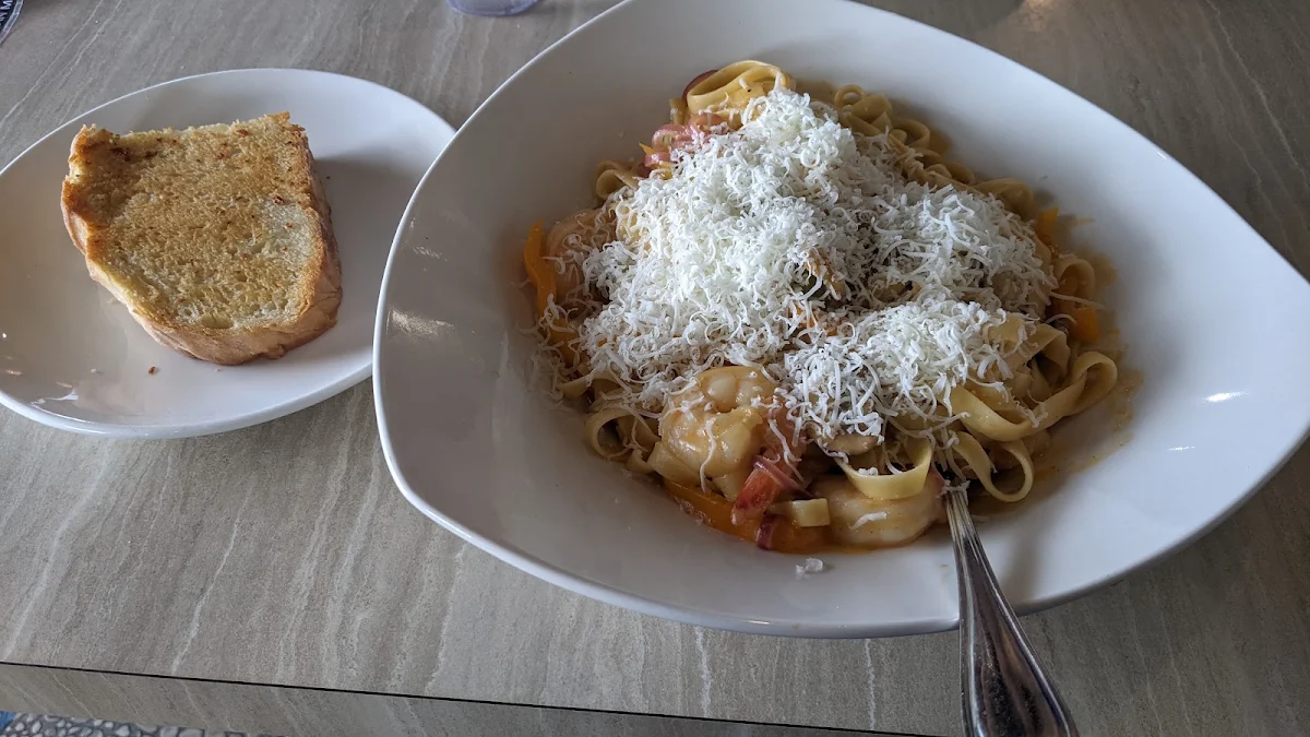 Firecracker Shrimp Fettuccine