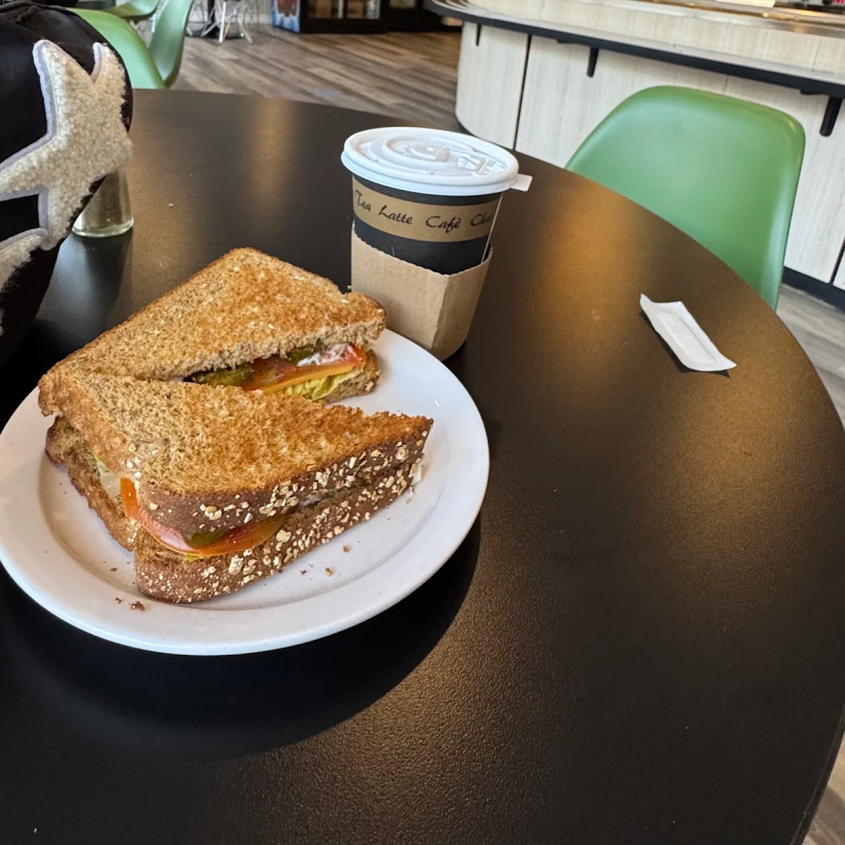 Highlights, Java Shop Café