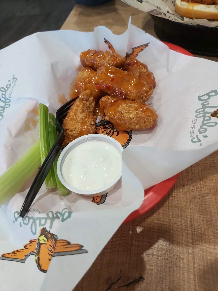 Boneless Wings