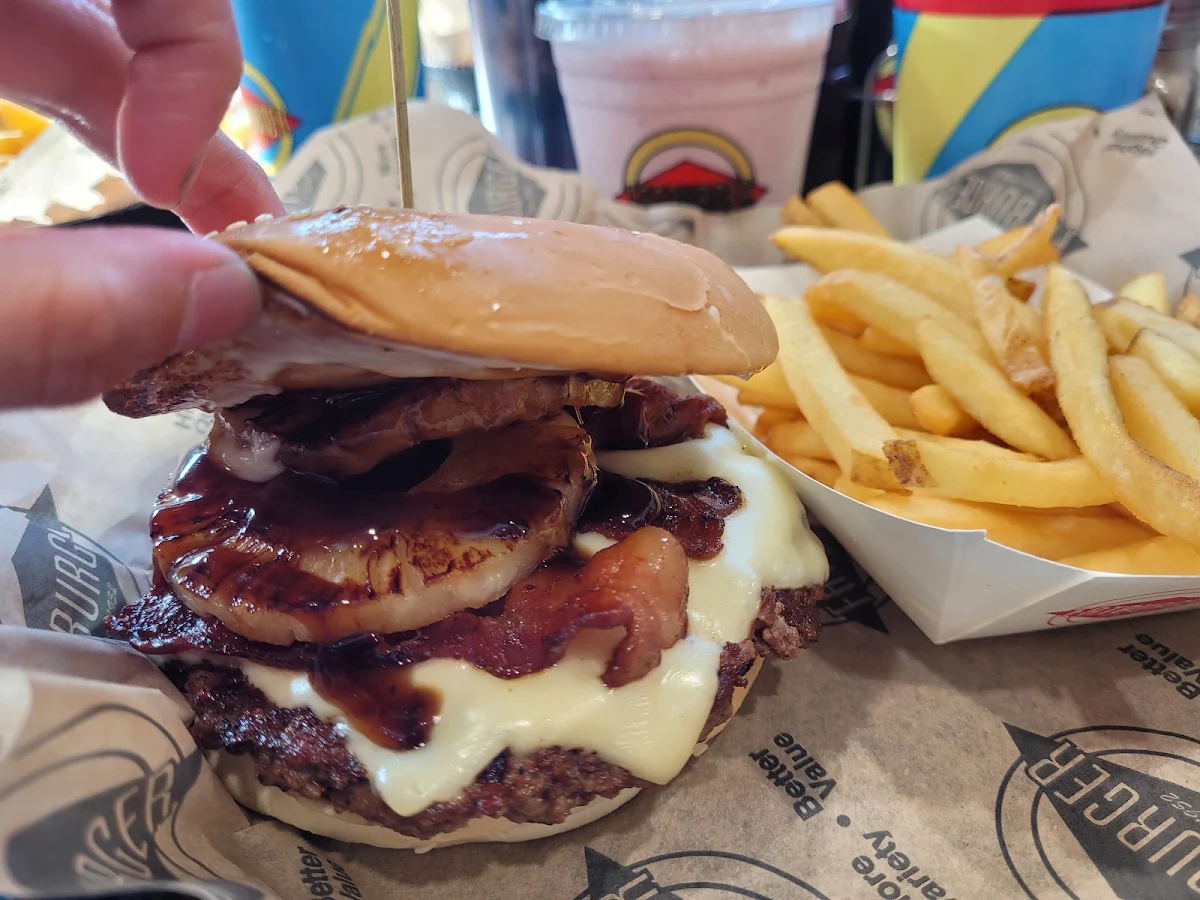 Hawaiin Cheeseburger Combo