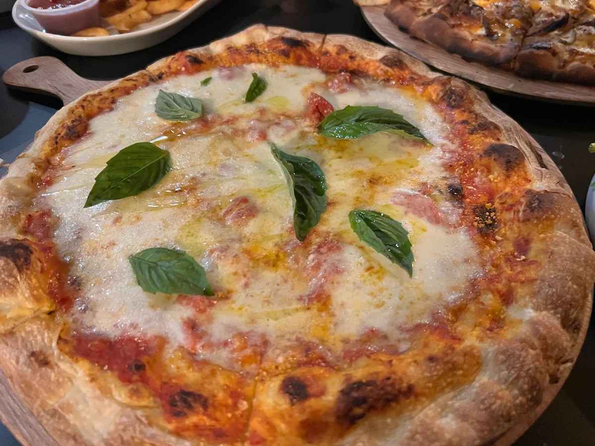 Pizza Margherita