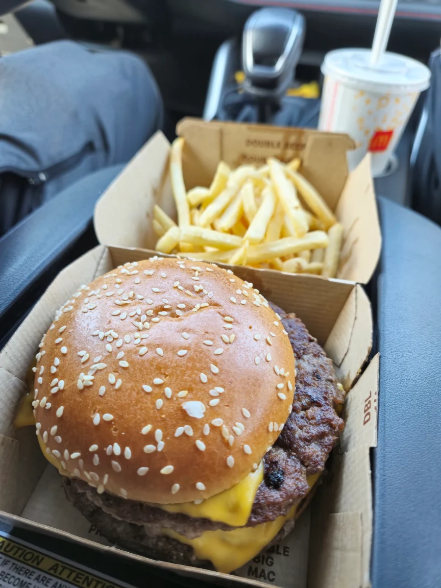Double Cheeseburger
