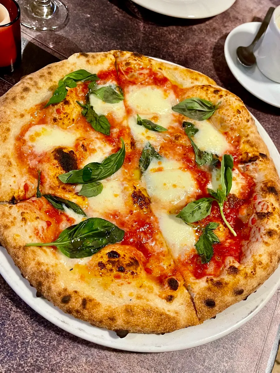 Pizza Margherita