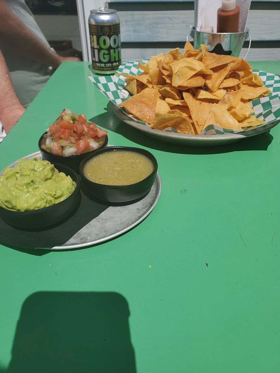 Tortilla Chips with Guacamole Salsa Verde & Pico De Gallo