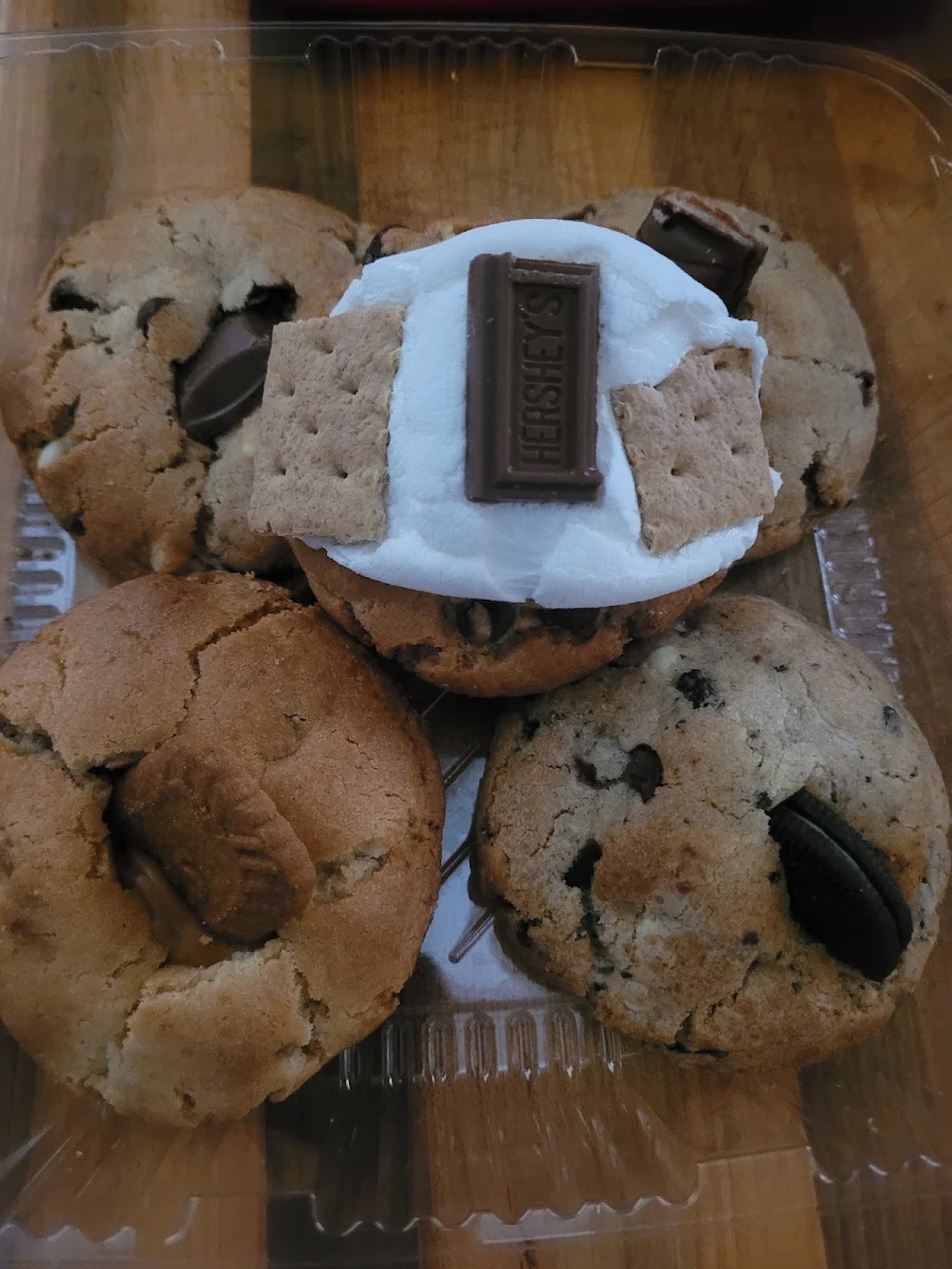 KitKat Cookie