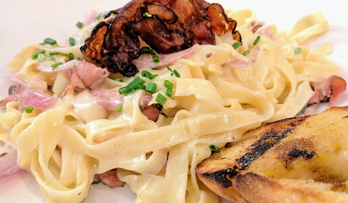 Fettuccine Carbonara