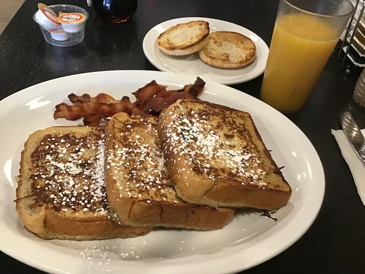French Toast with Bacon and an English Muffin
