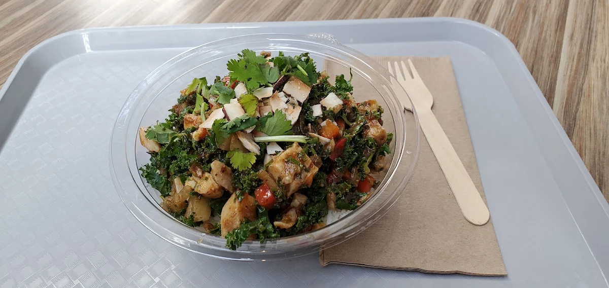 Chicken Bowl with Coconut Rice and Jerk Toppings