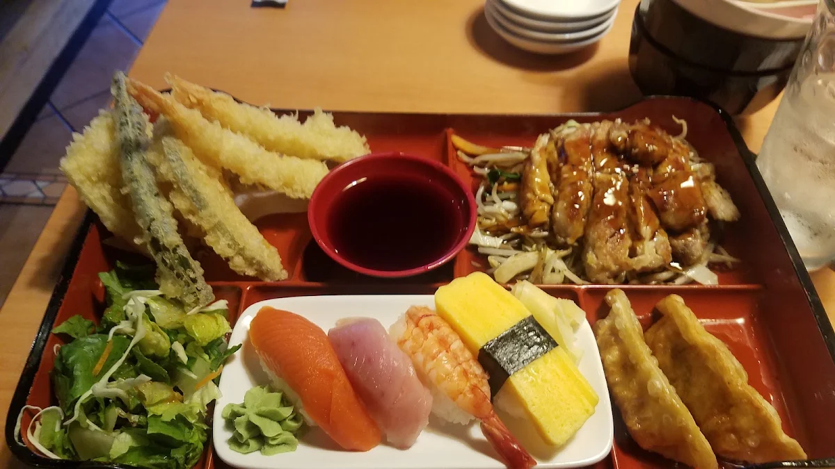 Sushi Dinner Box