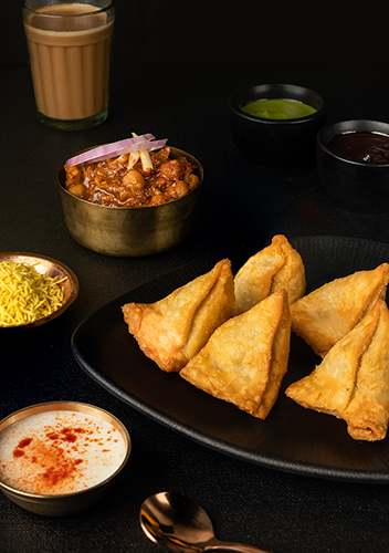 Vegetable Samosa with Chole