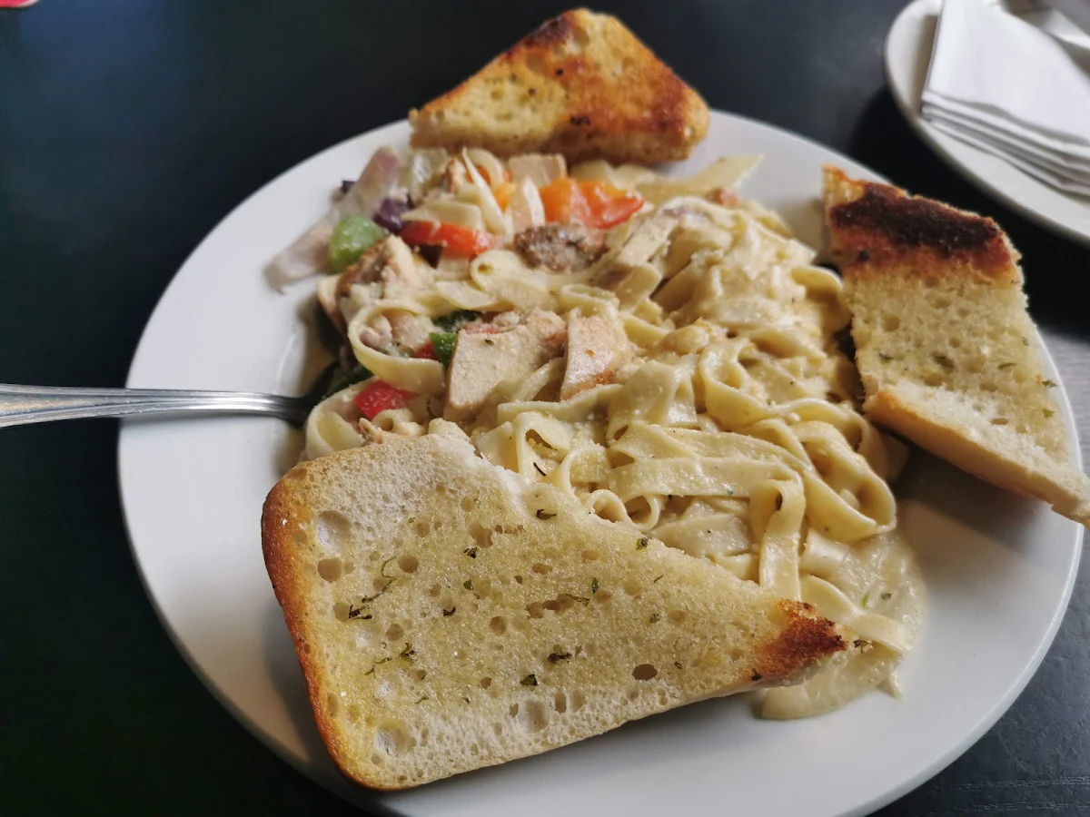 Grilled Chicken Fettuccine