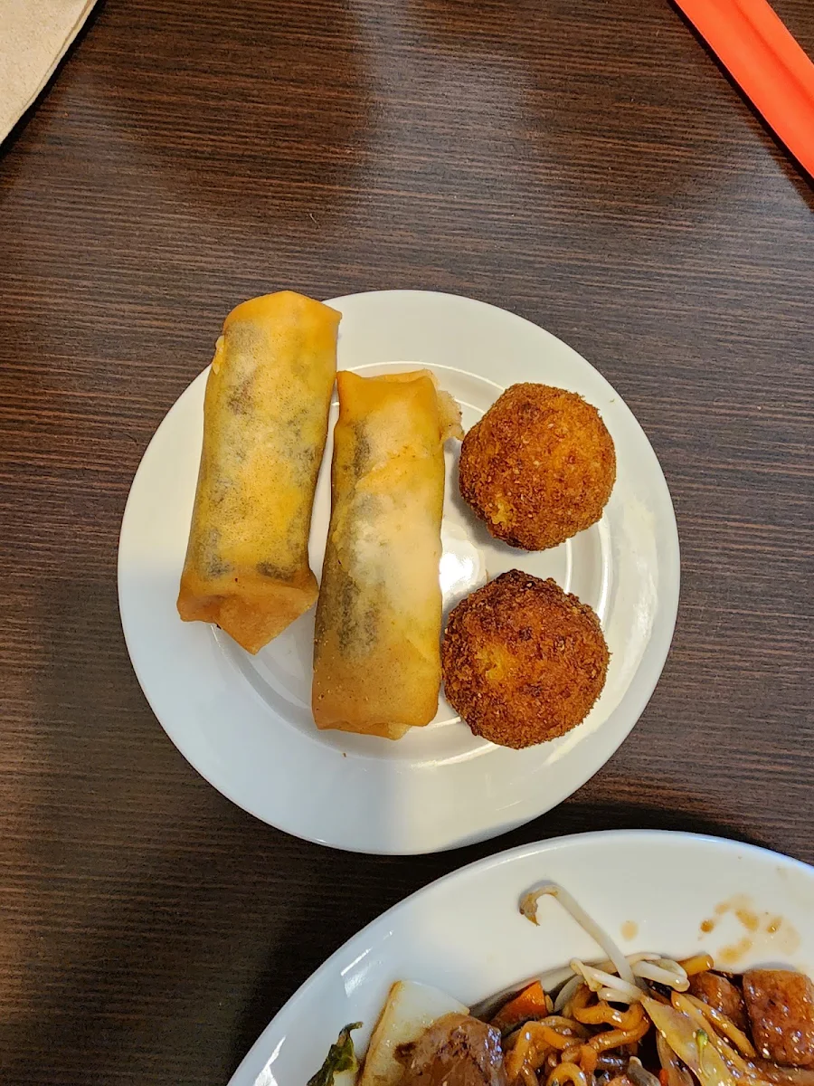 Nanimo Spring Roll