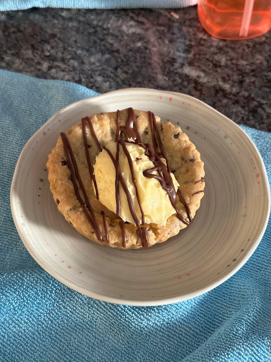 Skillet Cookie