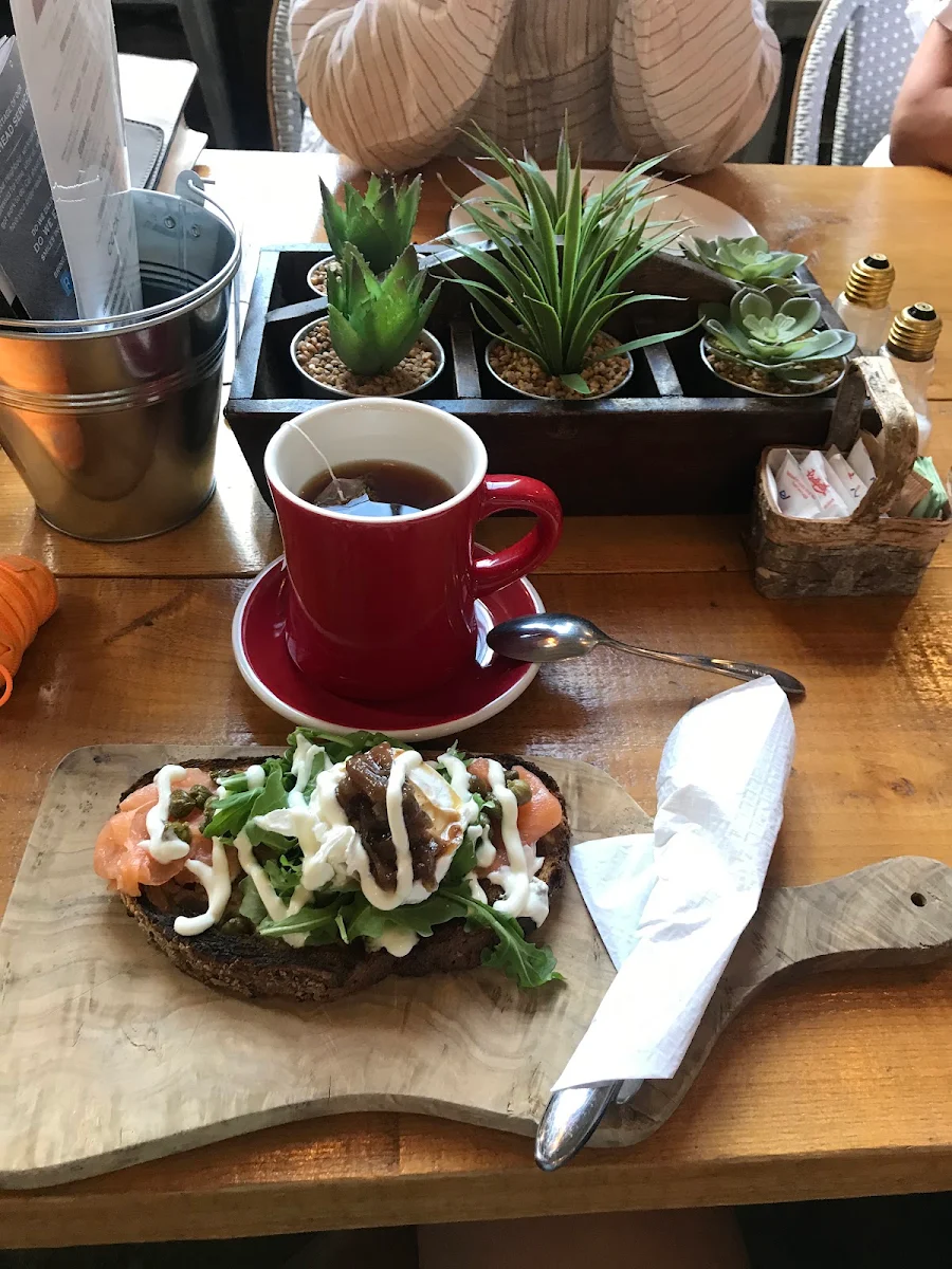 Smoked Salmon Toast and Arugula