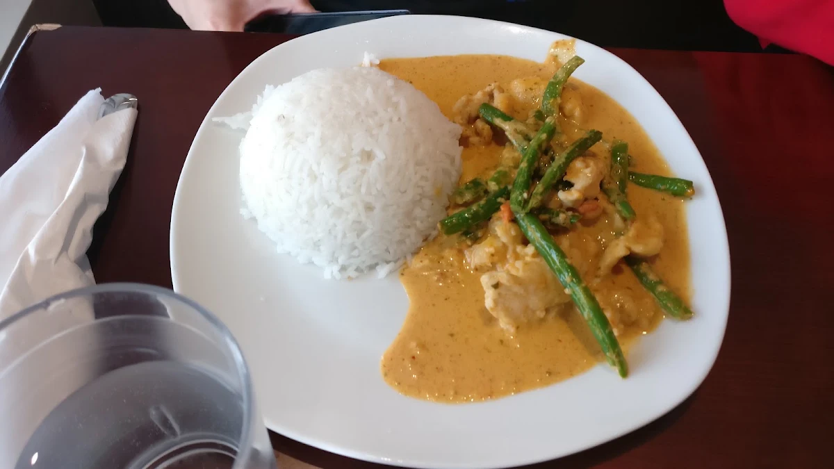Red Curry Chicken