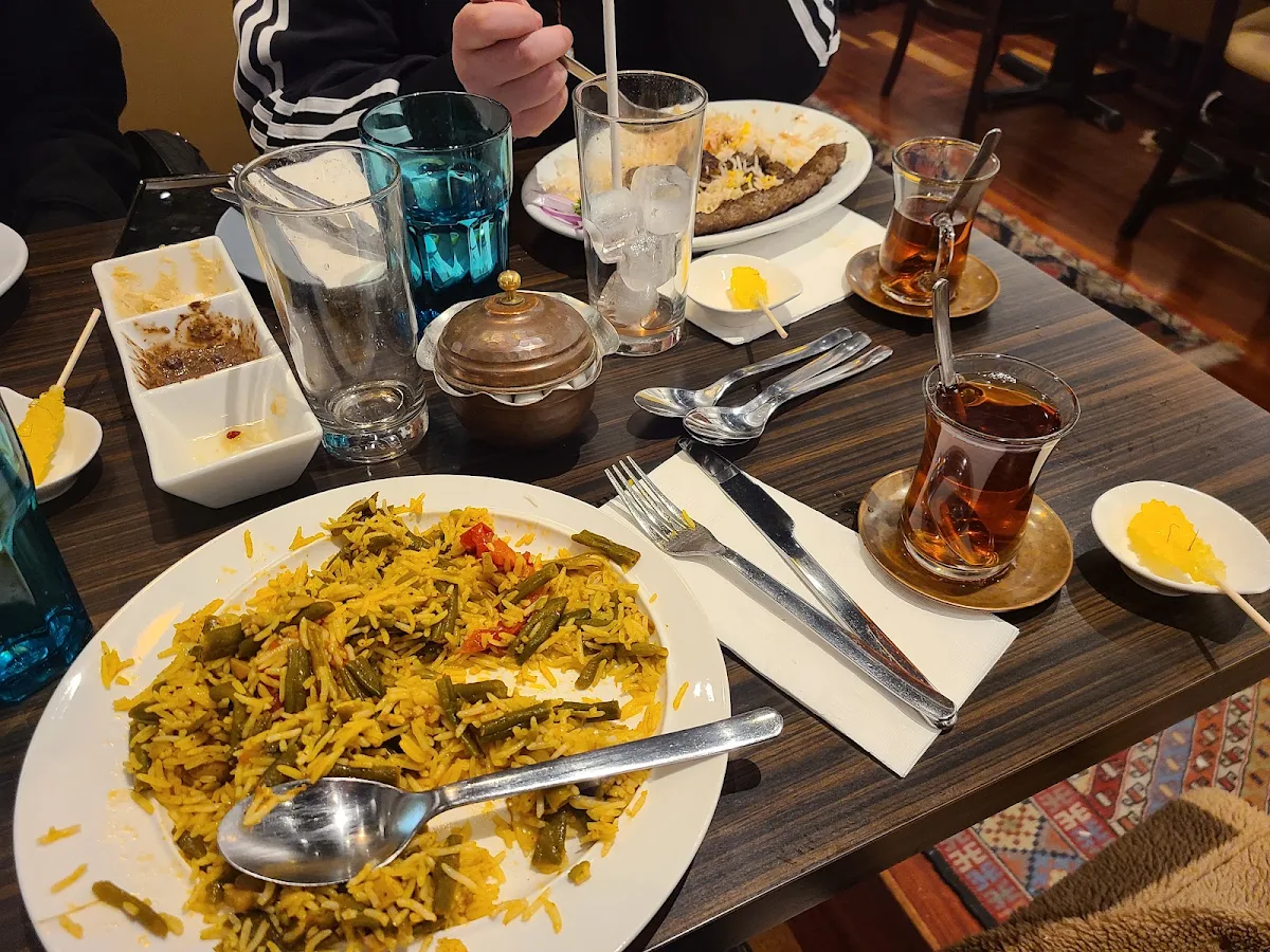 Loobia Polo, Herby Restaurant
