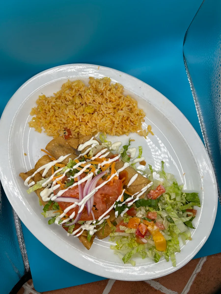 Highlights, La Casa Mexicana