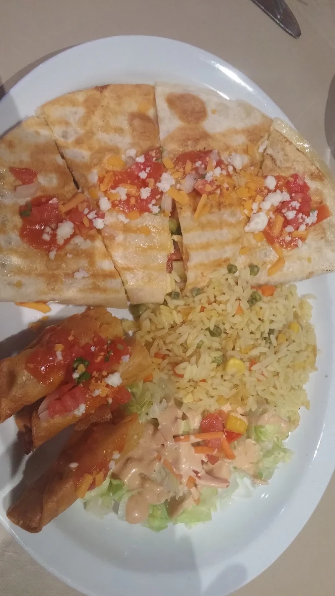 Quesadilla with Rice, La Casa Mexicana