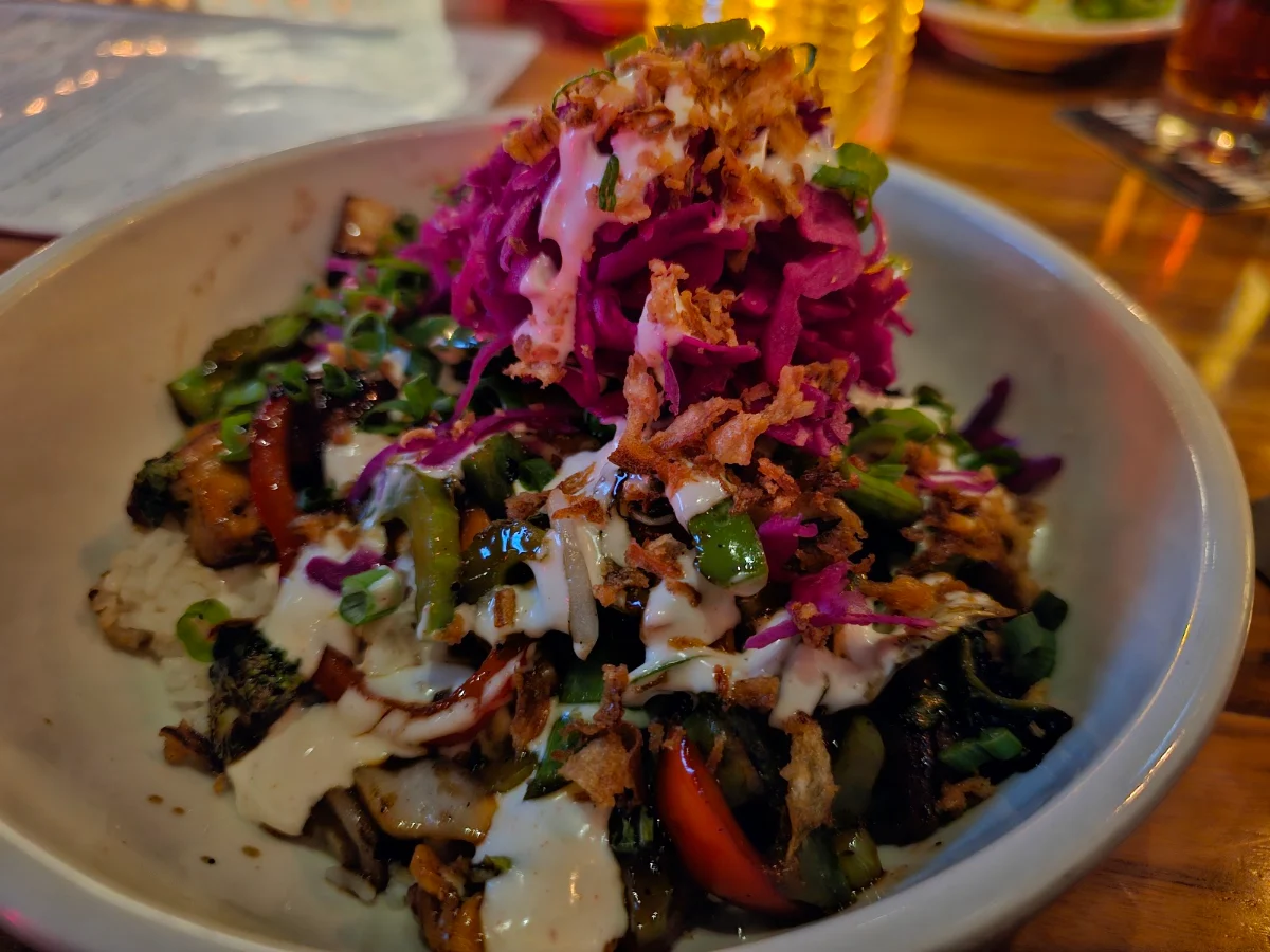 Tiki Tuna Poke Bowl