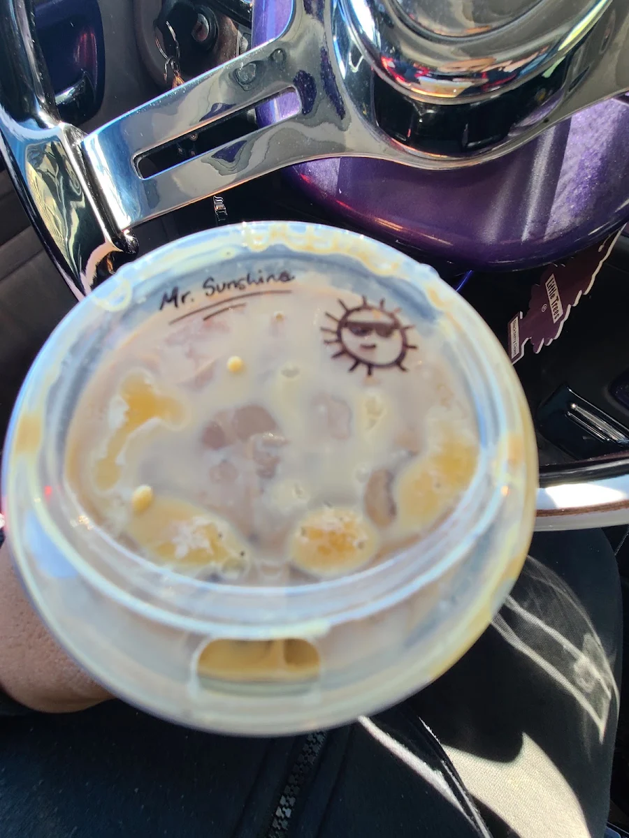 Iced Caramel Macchiato