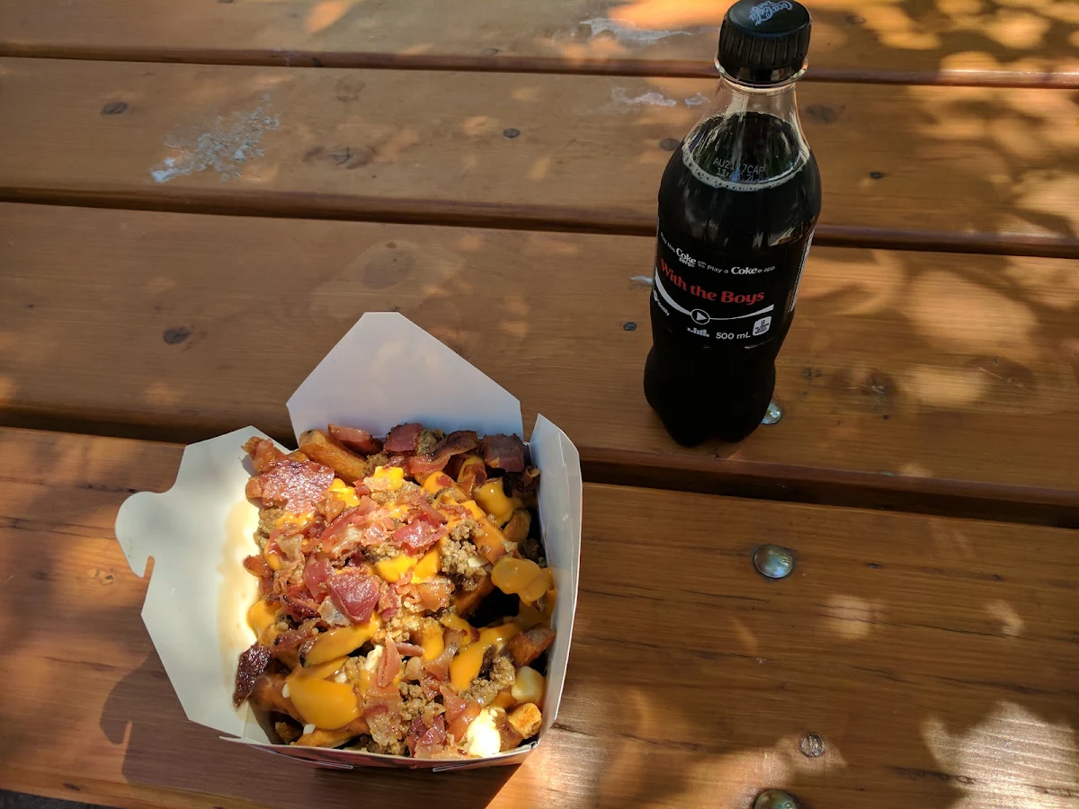 Cheese Burger Poutine