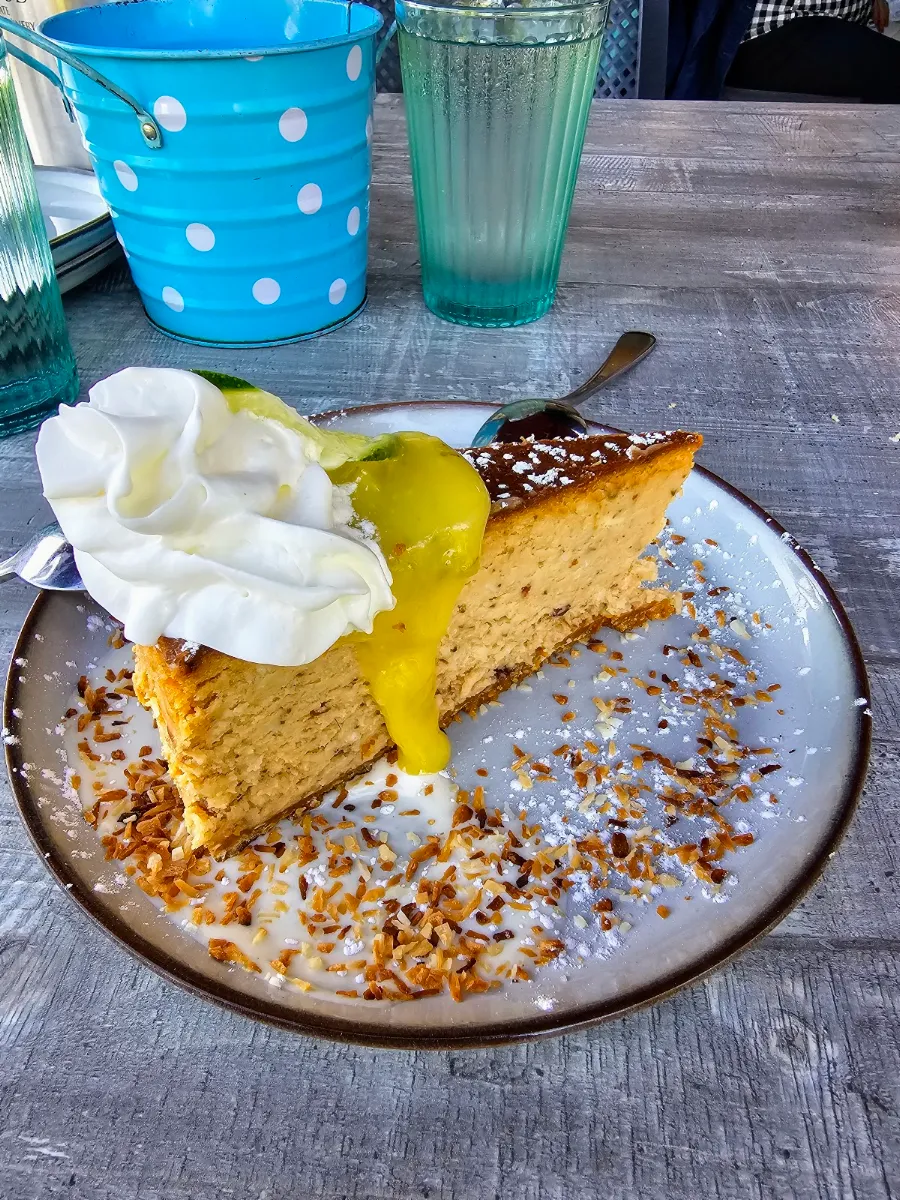 Coconut Rhubarb Margherita Cheese Cake