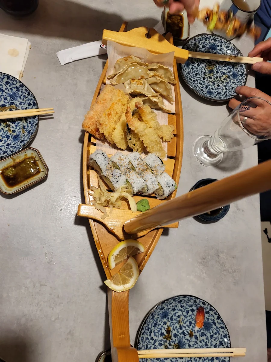 California Roll Prawn Tempura