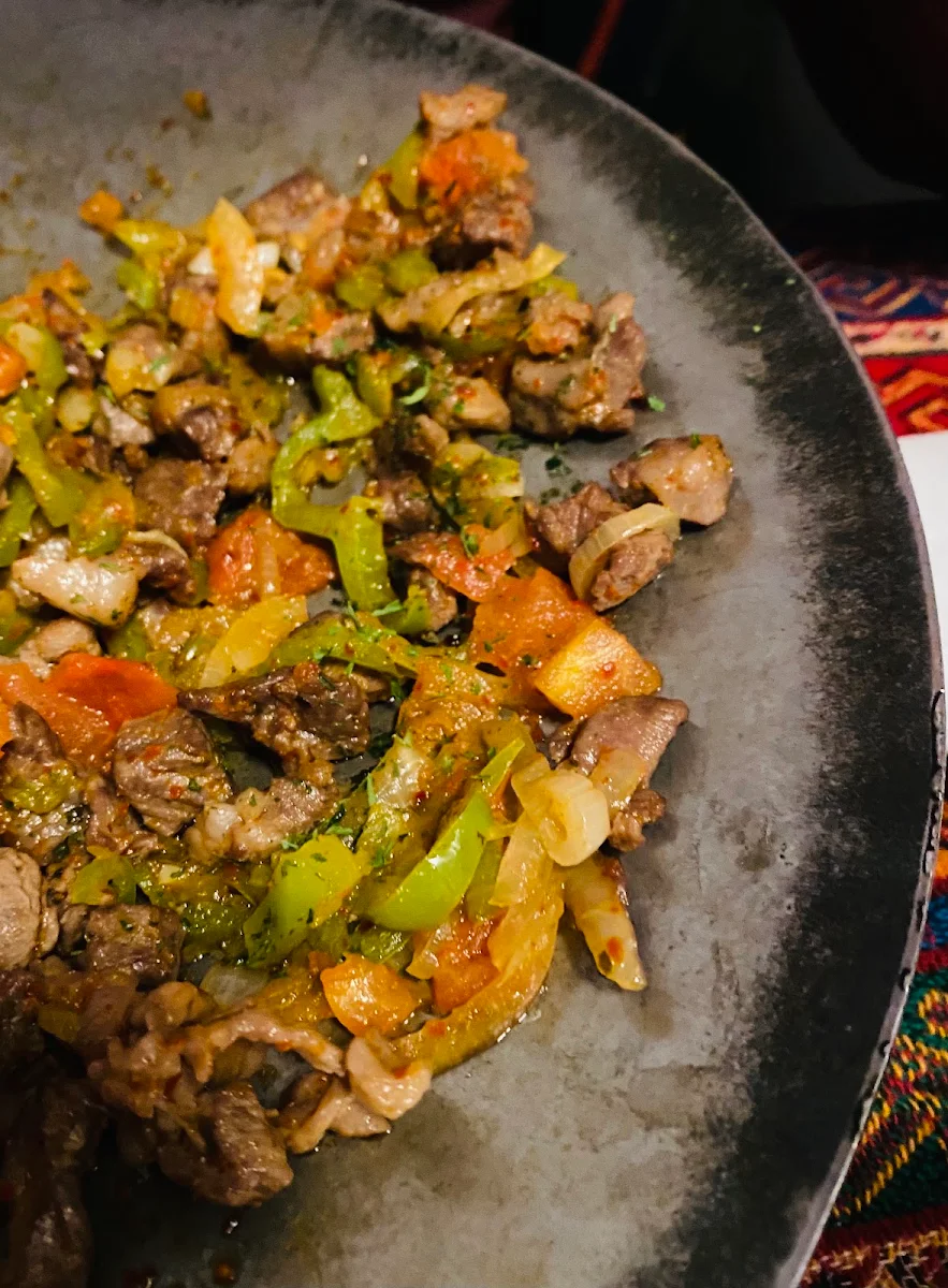 Sadj Kavurma Poulet Chicken
