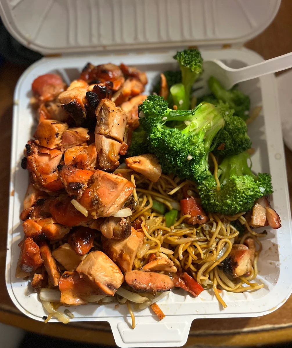 Bourbon Chicken Steamed Broccoli Bourbon Noodles