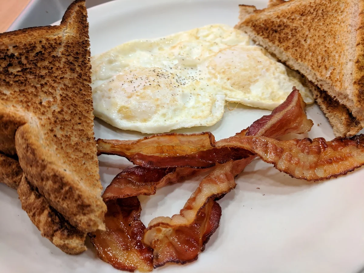 Classic Bacon & Eggs
