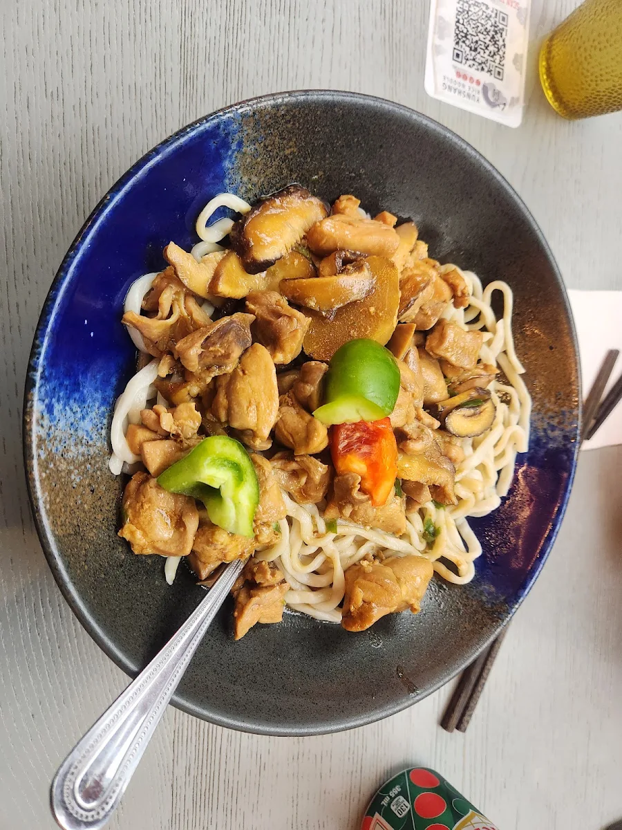 Boneless Chicken Noodles