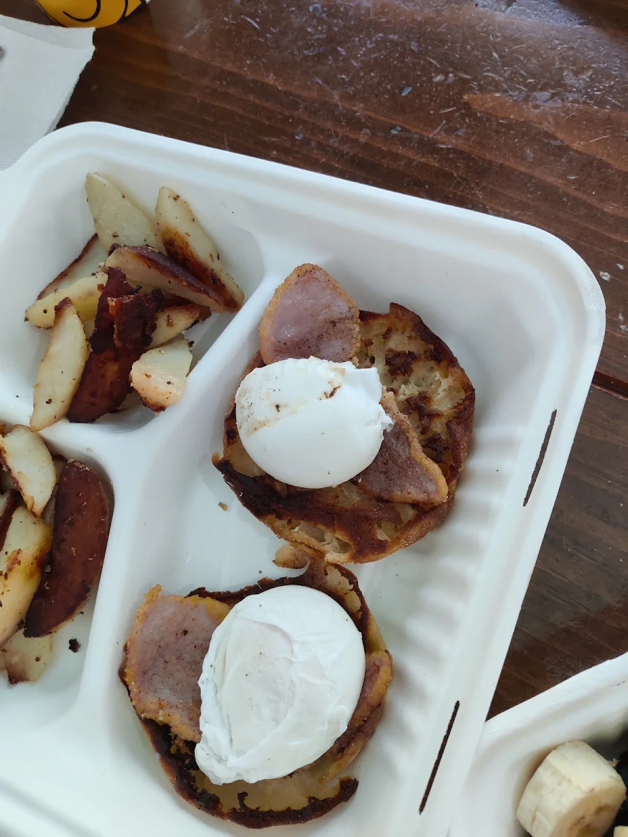 Eggs Benedict