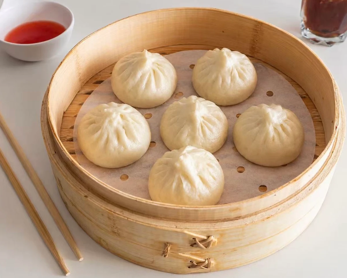 Steamed Pork Buns 6 pcs