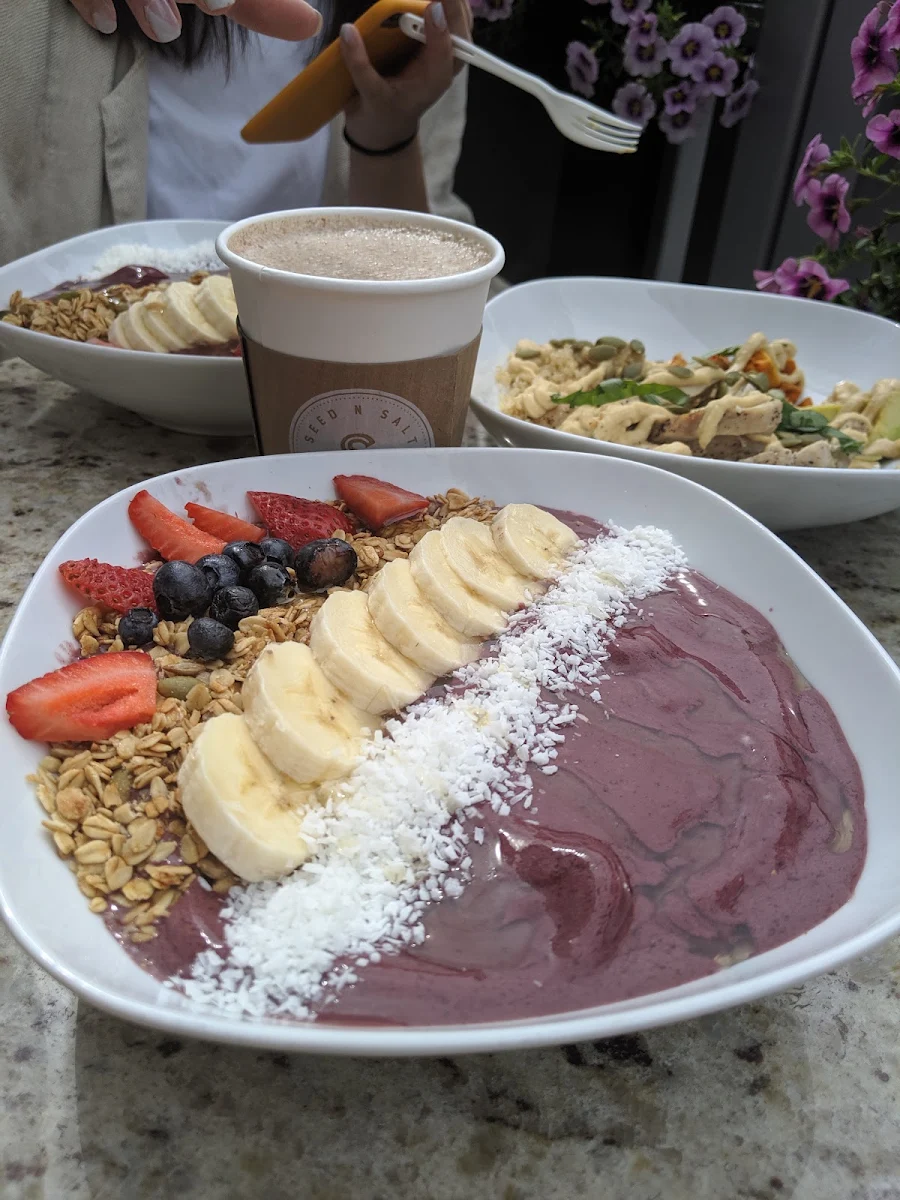 Sunshine Acai Bowl
