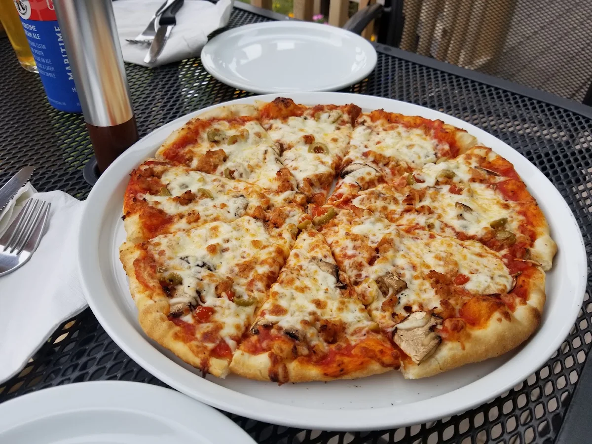 Sausage Olive and Mushroom Pizza