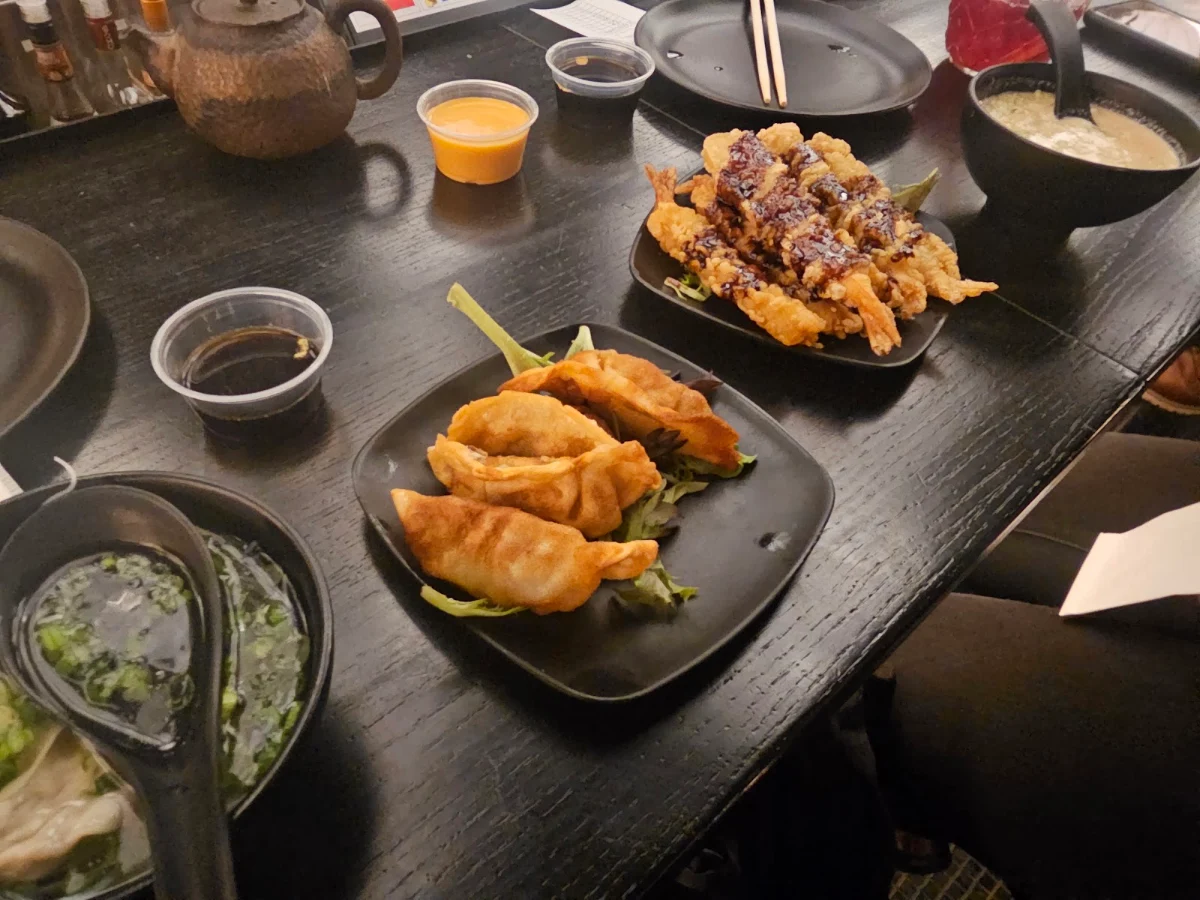 6 Dumplings Frits 6 Fried Dumplings