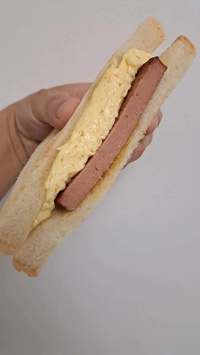 Luncheon Meat Scrambled Egg Sandwich