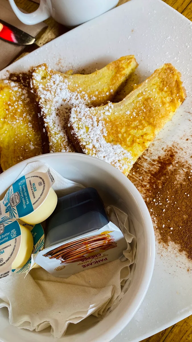 French Toast, Troll's Restaurant