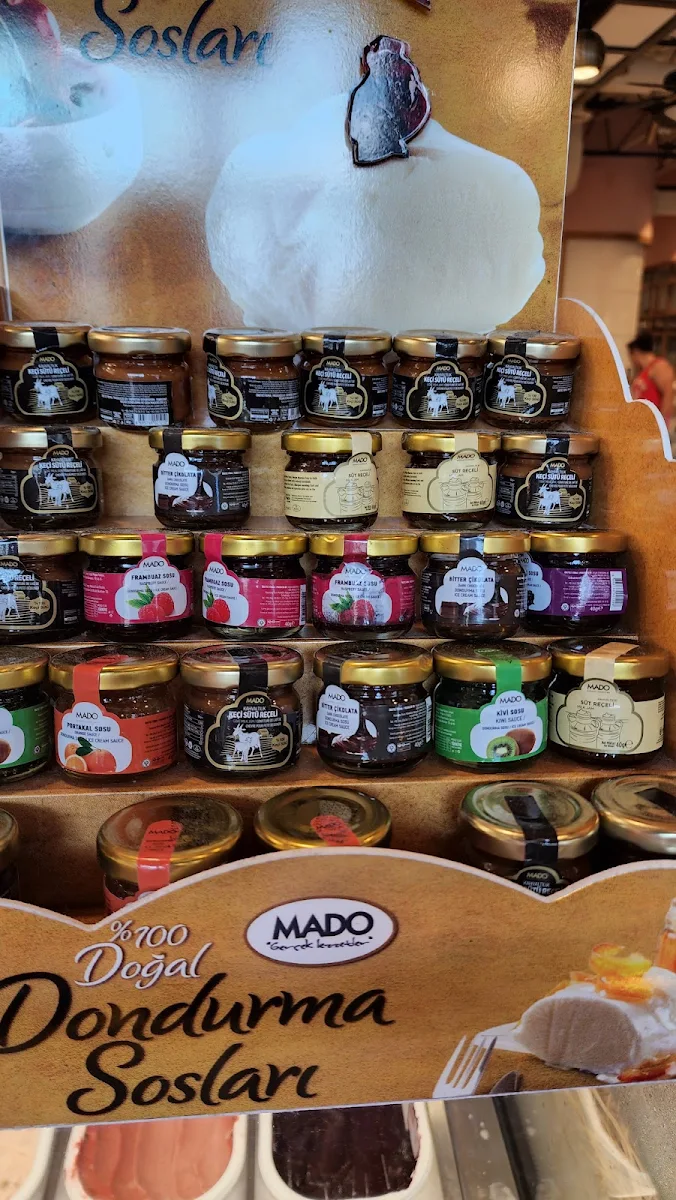 Jam, MADO Yorkdale
