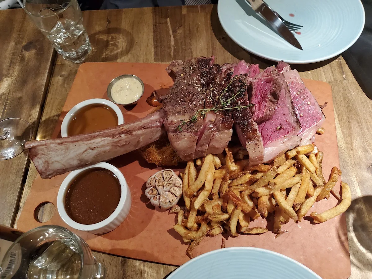 Tomahawk Steak for Two