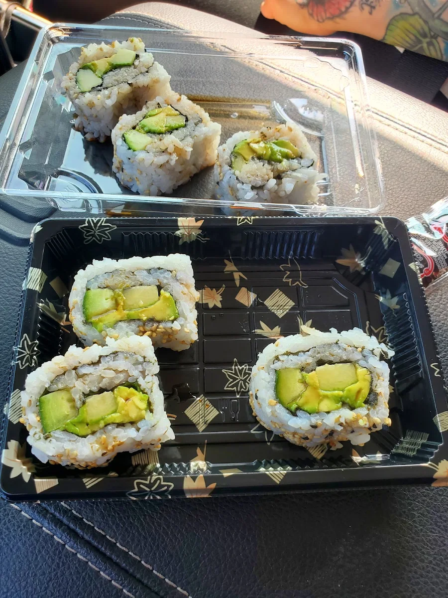 Avocado Cucumber Roll