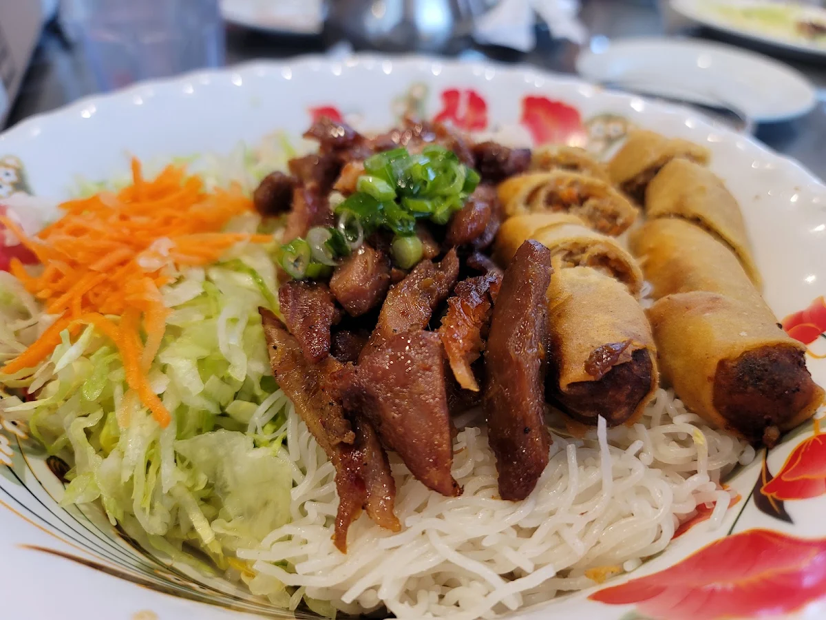 Lemongrass Chicken Vermicelli with Spring Roll