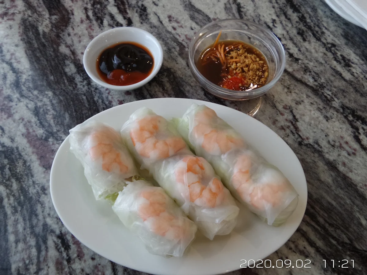 Shrimp Salad Roll