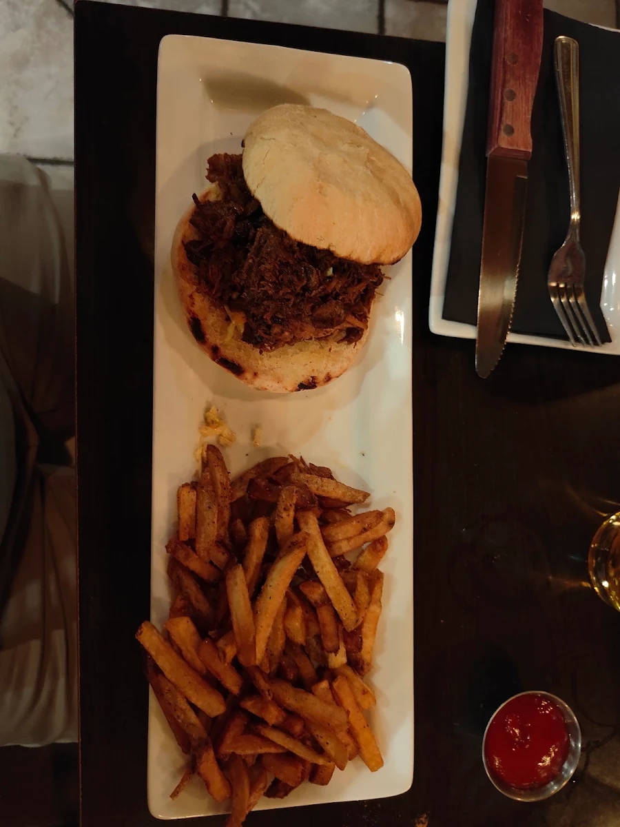 Pulled Pork Sandwich
