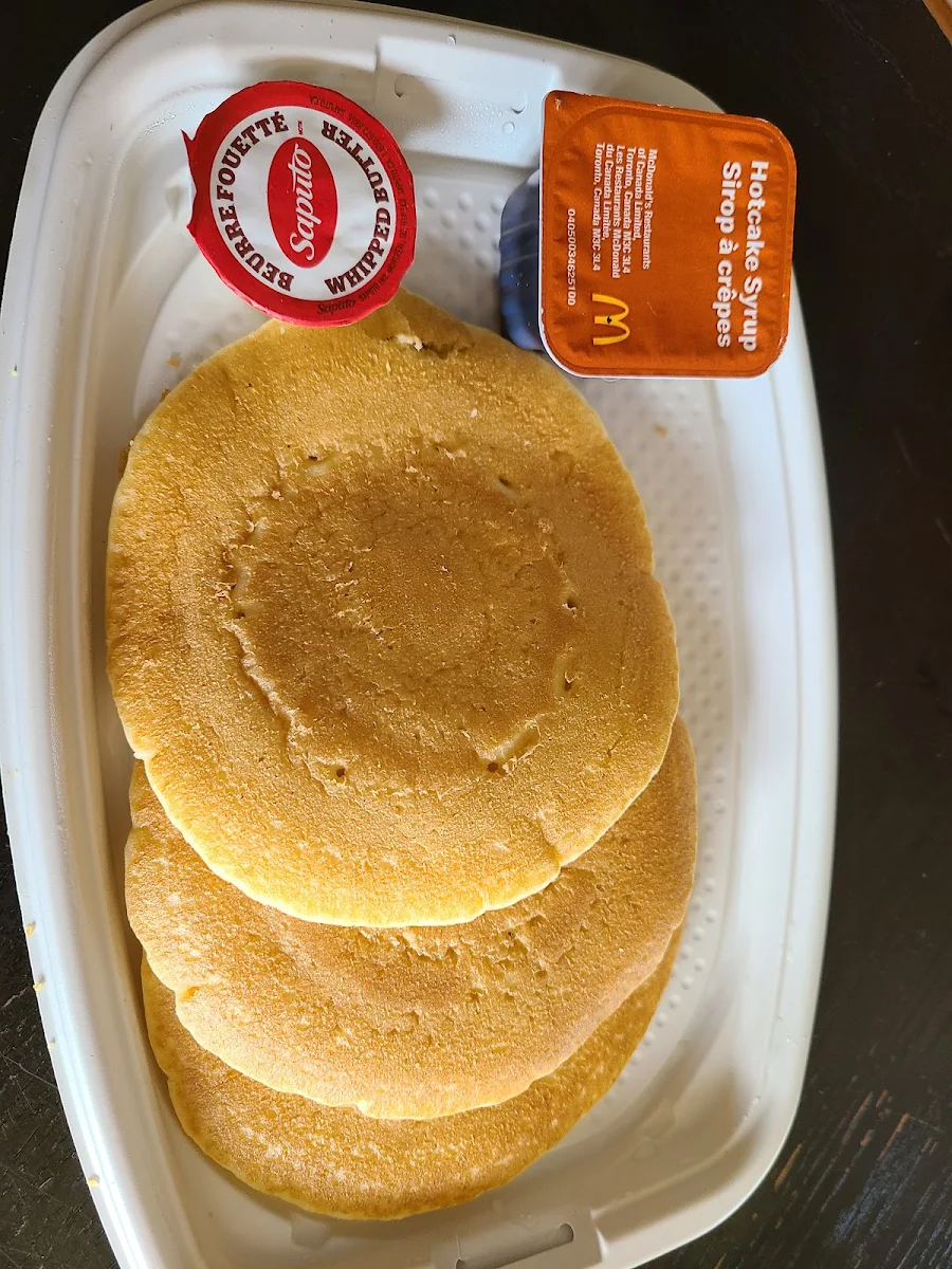 Hotcakes Happy Meal