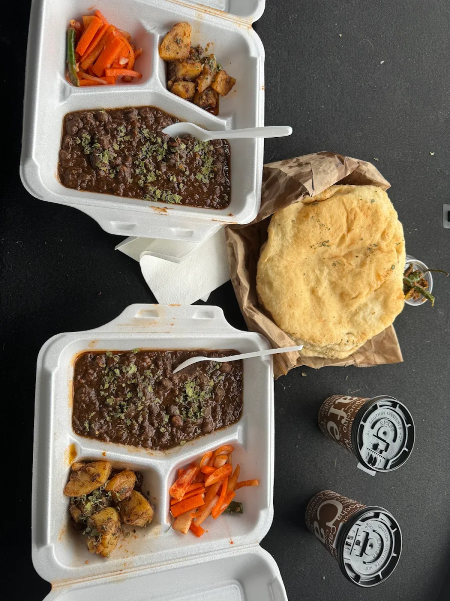 Chana Bhatura