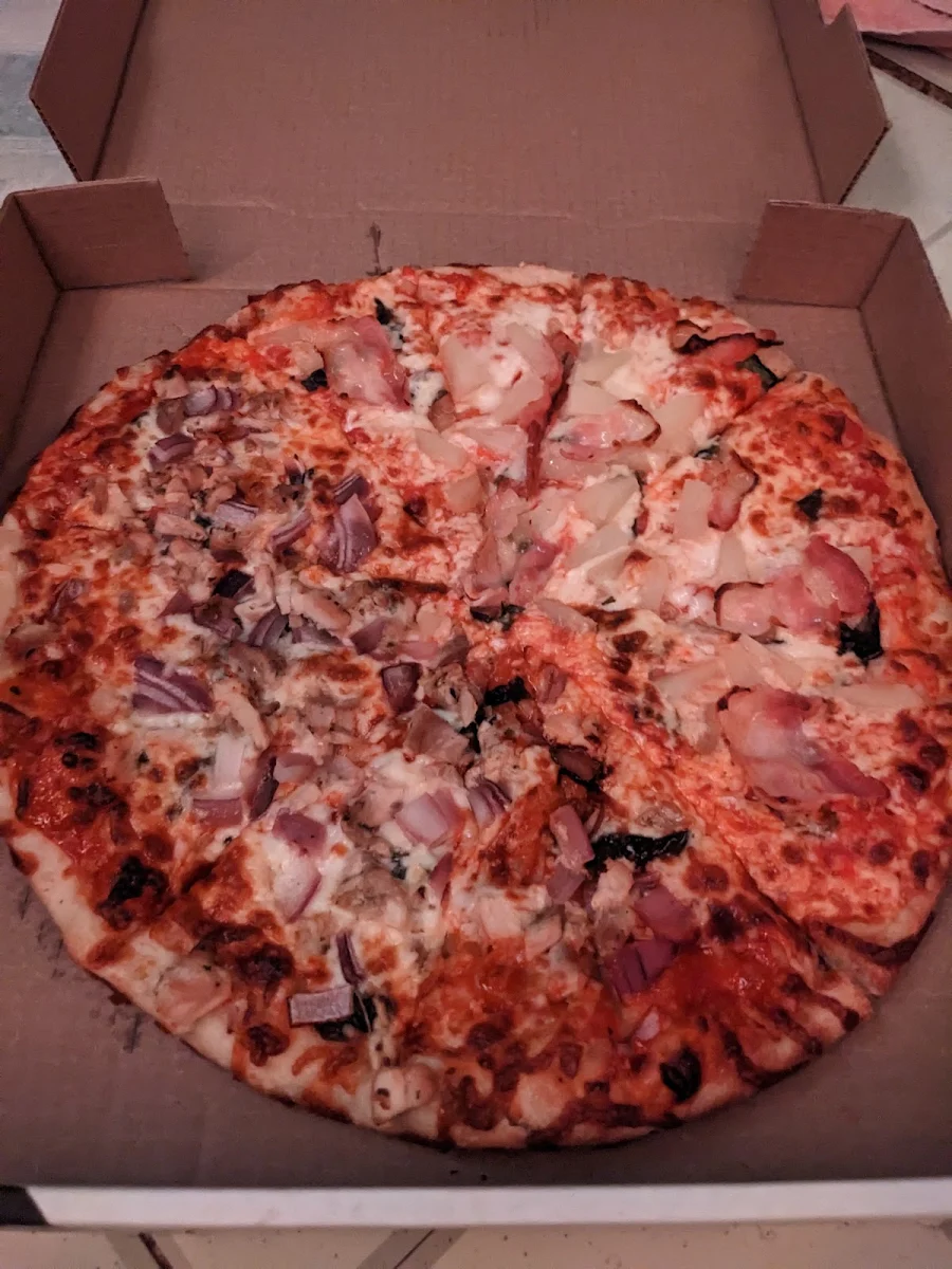 Custom Pizza BBQ Chicken and Hawaiian